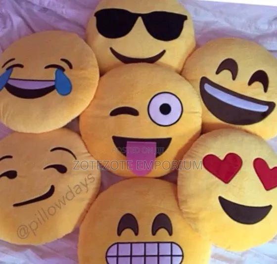 Emoji Pillows - main view