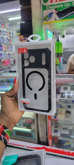 iPhone 18 Pro Max Xundo Case