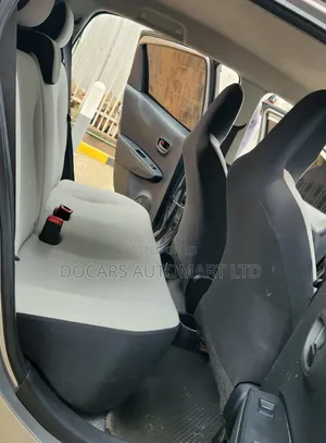 Toyota Vitz 2013 Purple