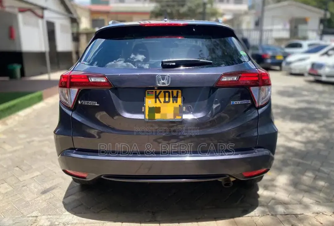 Honda Vezel 1.5 Hybrid 2WD 2018 Purple