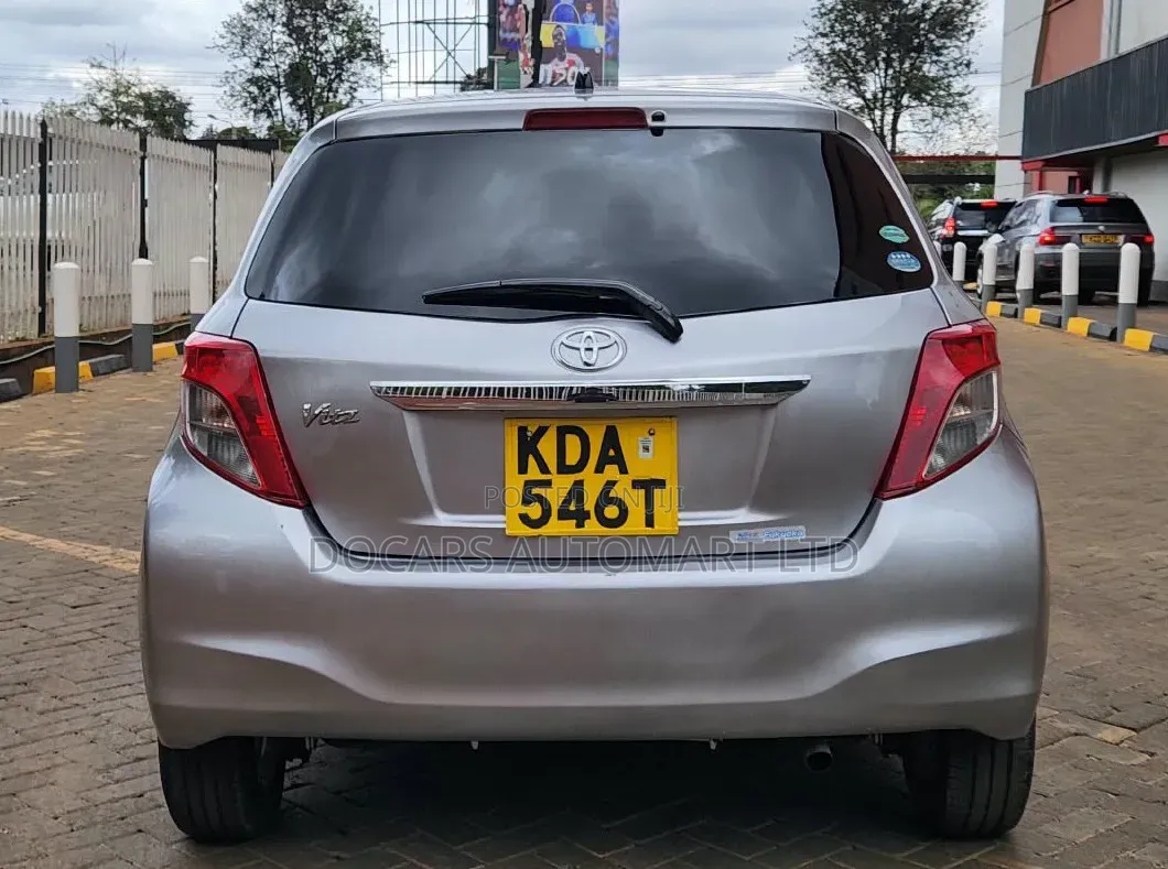 Toyota Vitz 2013 Purple