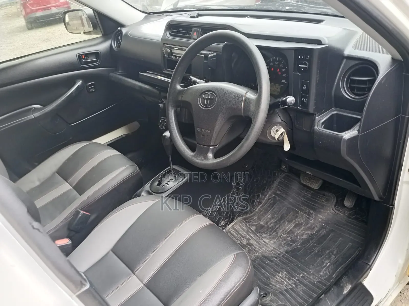 Toyota Probox 1.5 DX 2WD 2013 White