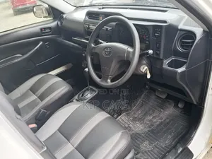 Toyota Probox 1.5 DX 2WD 2013 White