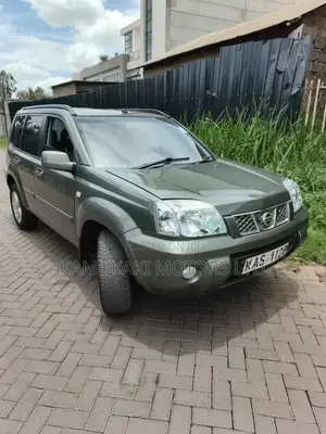 Nissan X-Trail 2007 Green