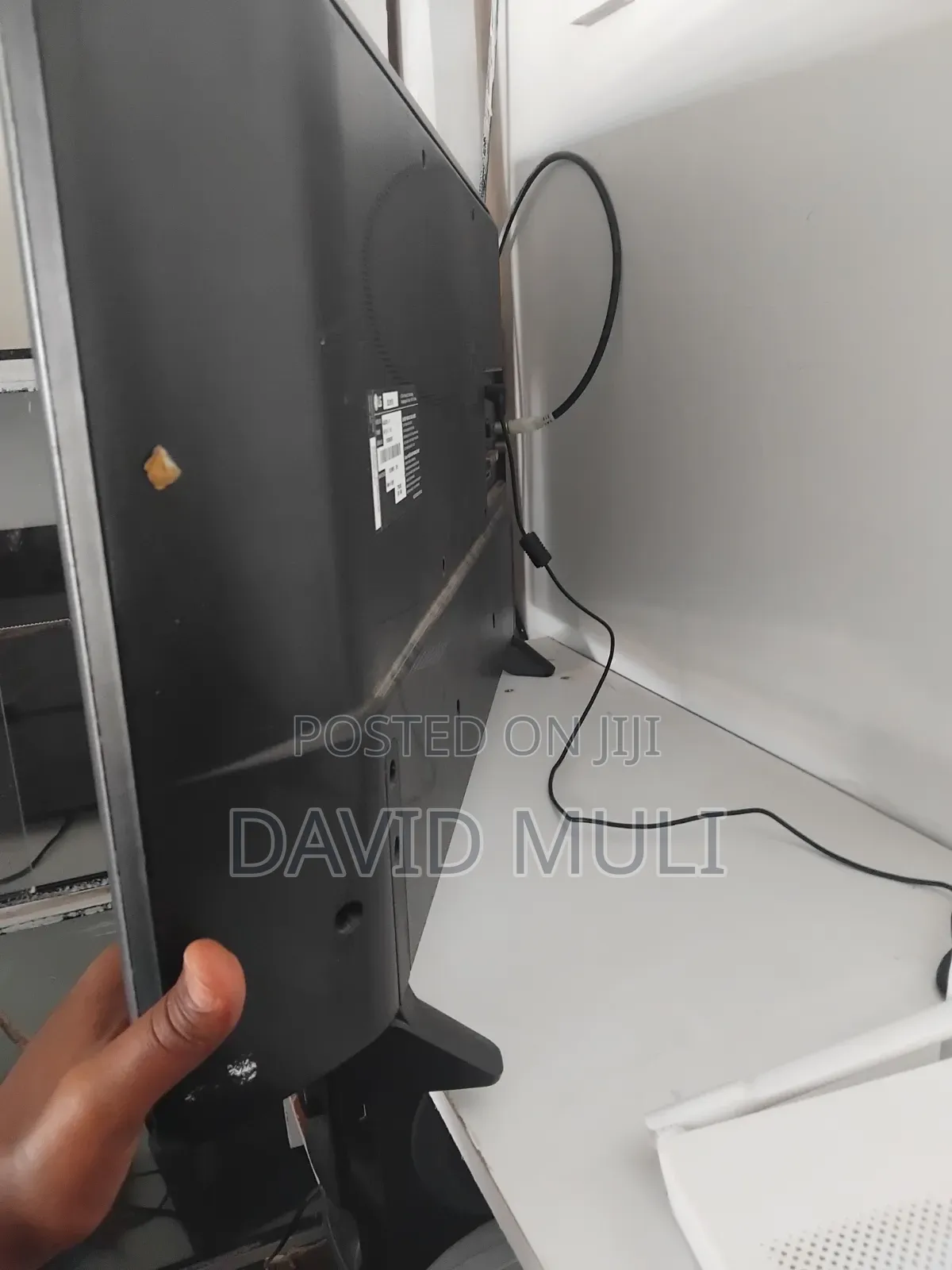 LG 32inches Digital TV