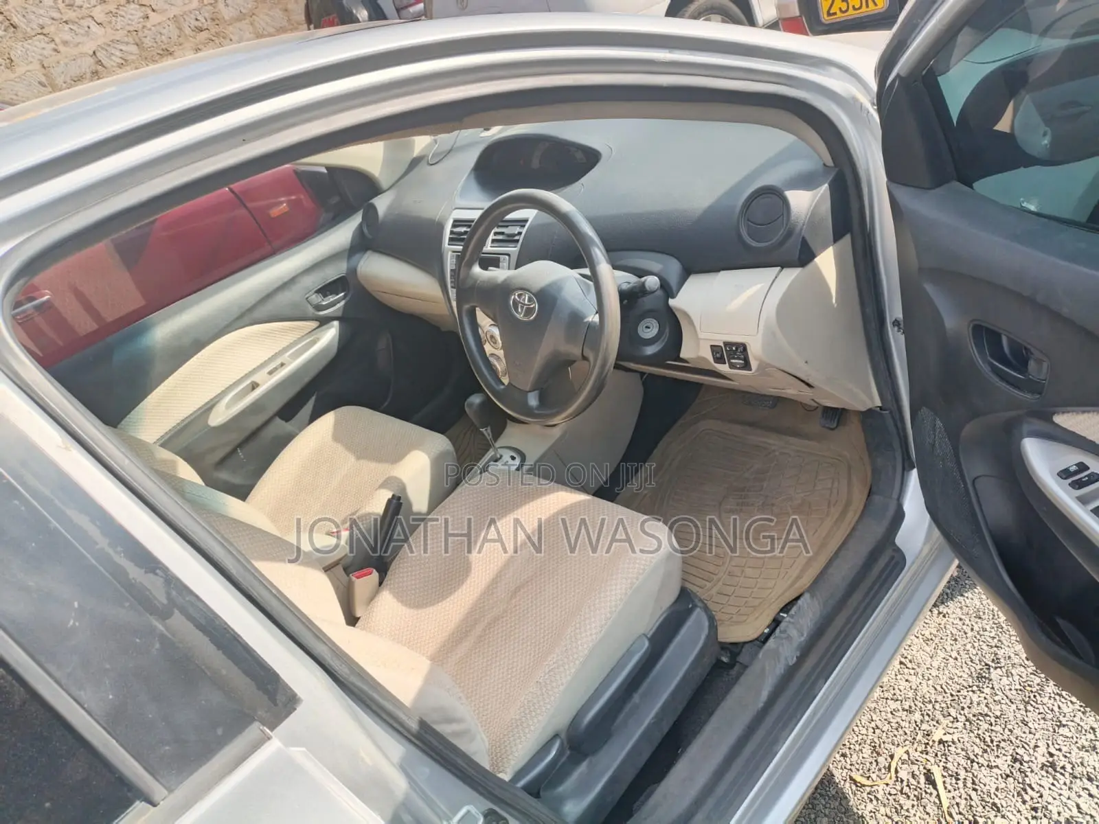 Toyota Belta 2006 Silver