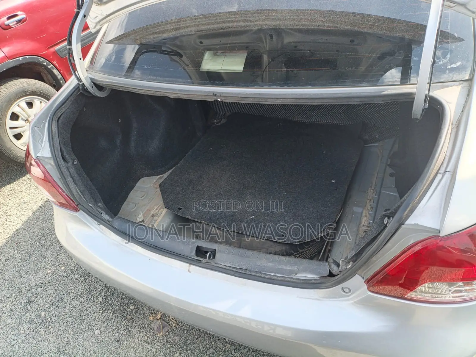 Toyota Belta 2006 Silver