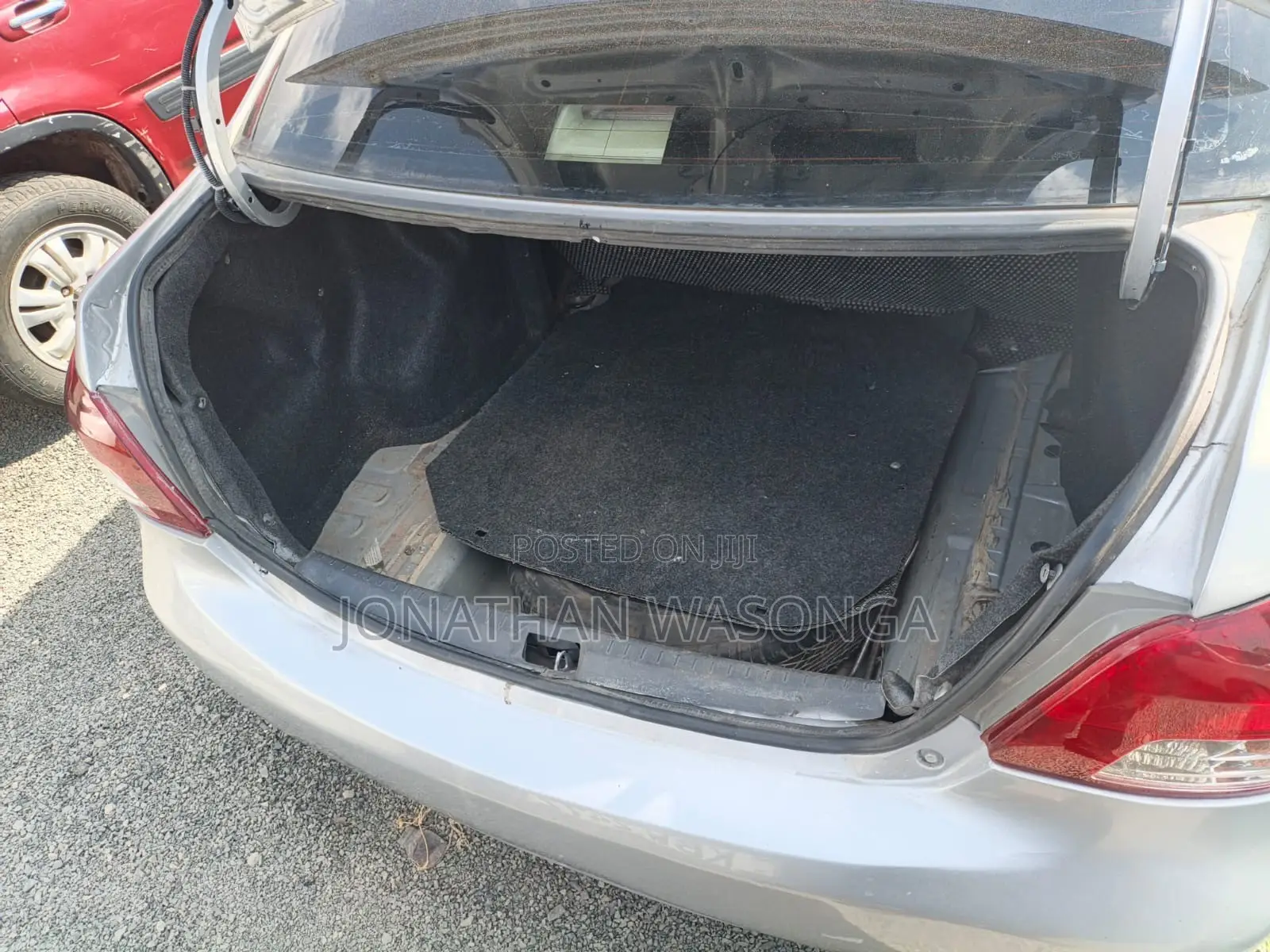 Toyota Belta 2006 Silver