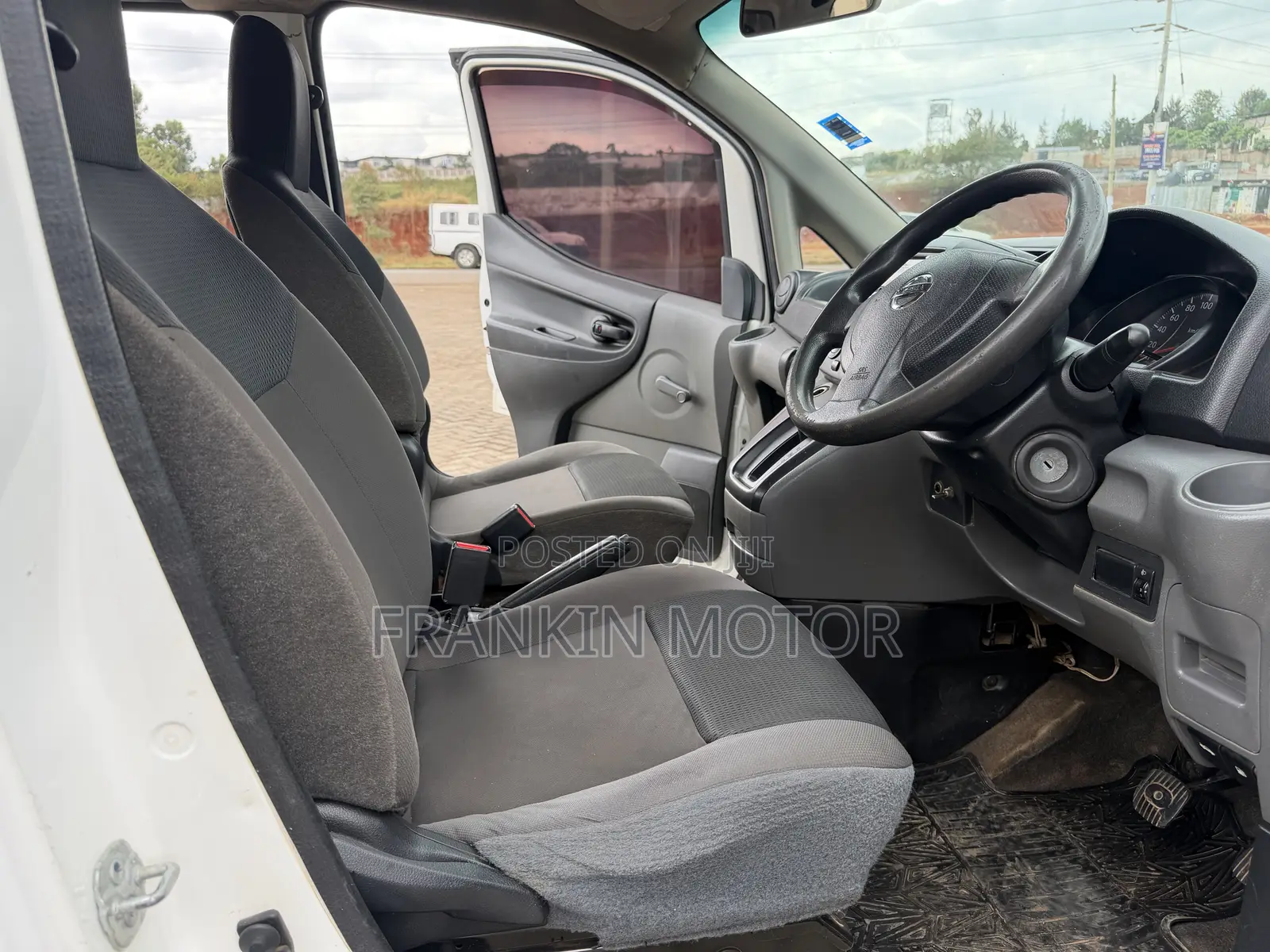 Nissan NV350 2014 White