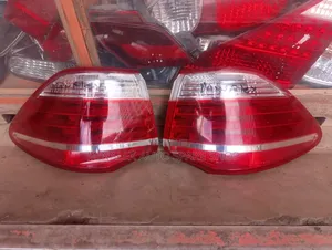 Backlights Toyota Crown Ref Stripe