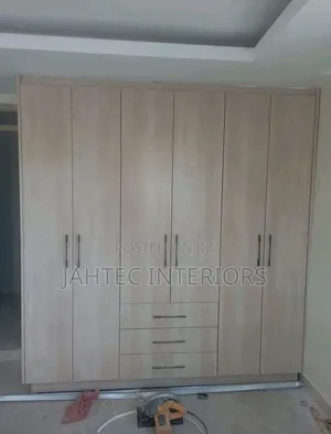 Modern Cabinet Fundi Near Me Jahtec Interiors