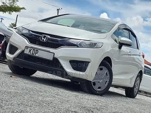 Honda Fit 2016 Pearl