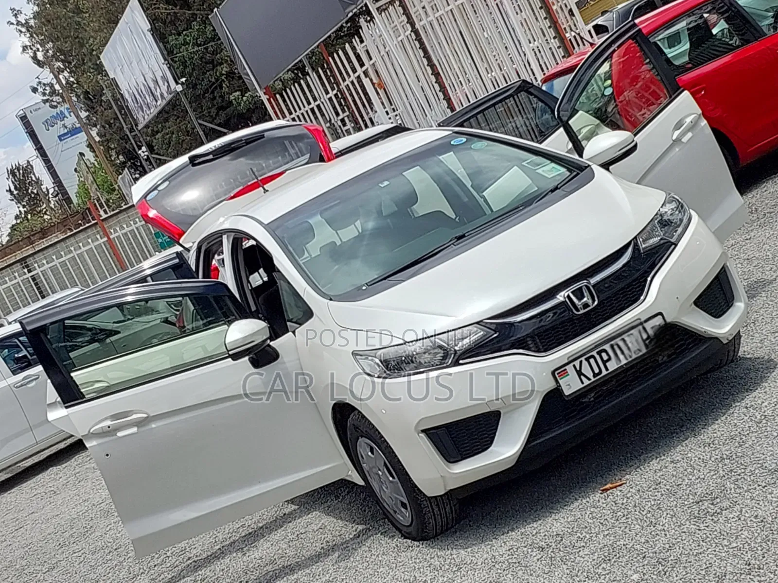 Honda Fit 2016 Pearl