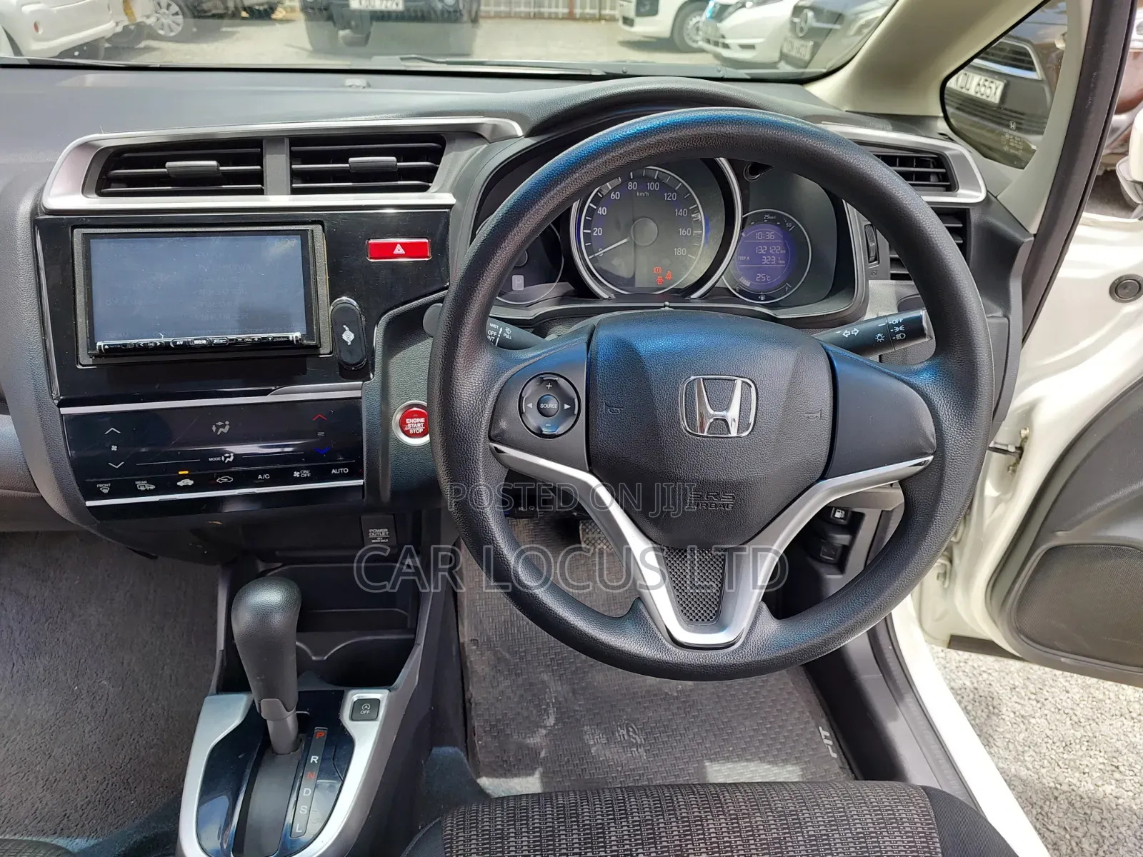 Honda Fit 2016 Pearl