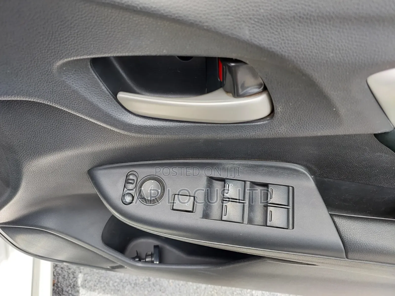 Honda Fit 2016 Pearl