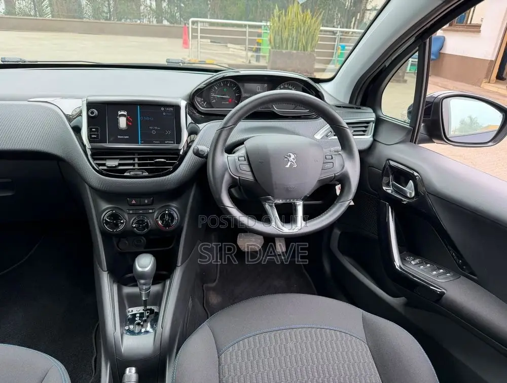 Peugeot 208 2019 Blue