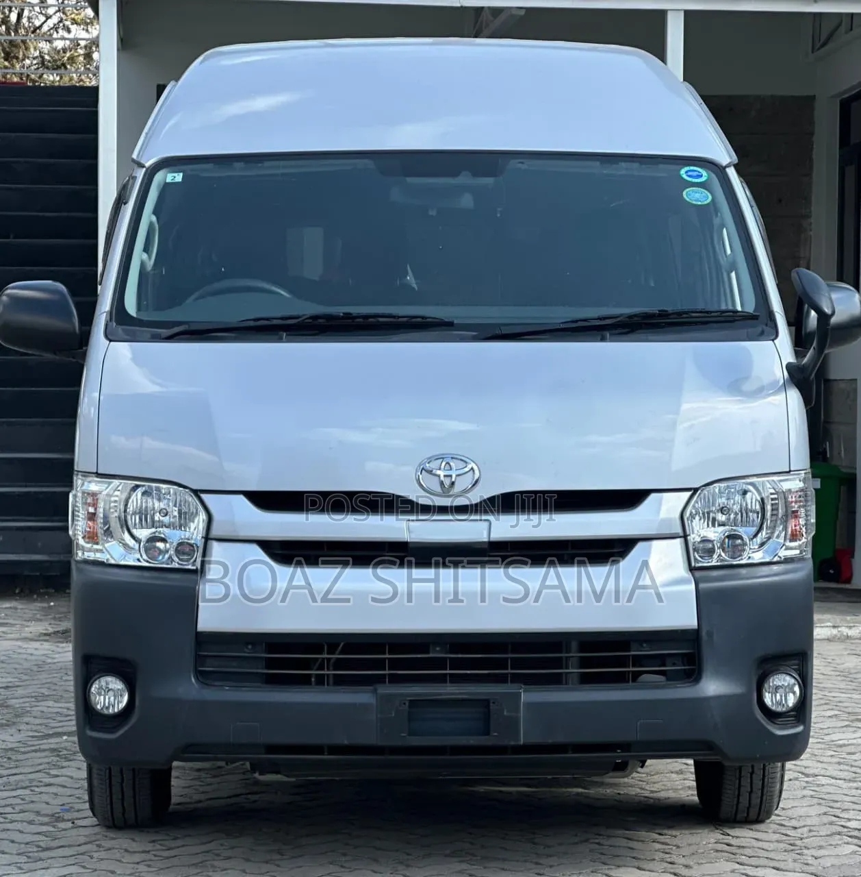 Toyota HiAce 2019 Silver