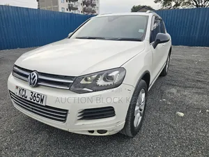 Volkswagen Touareg Hybrid 2012 White