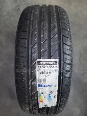 215 /55 R17 Bridgestone Tyres 94v Turanza T001