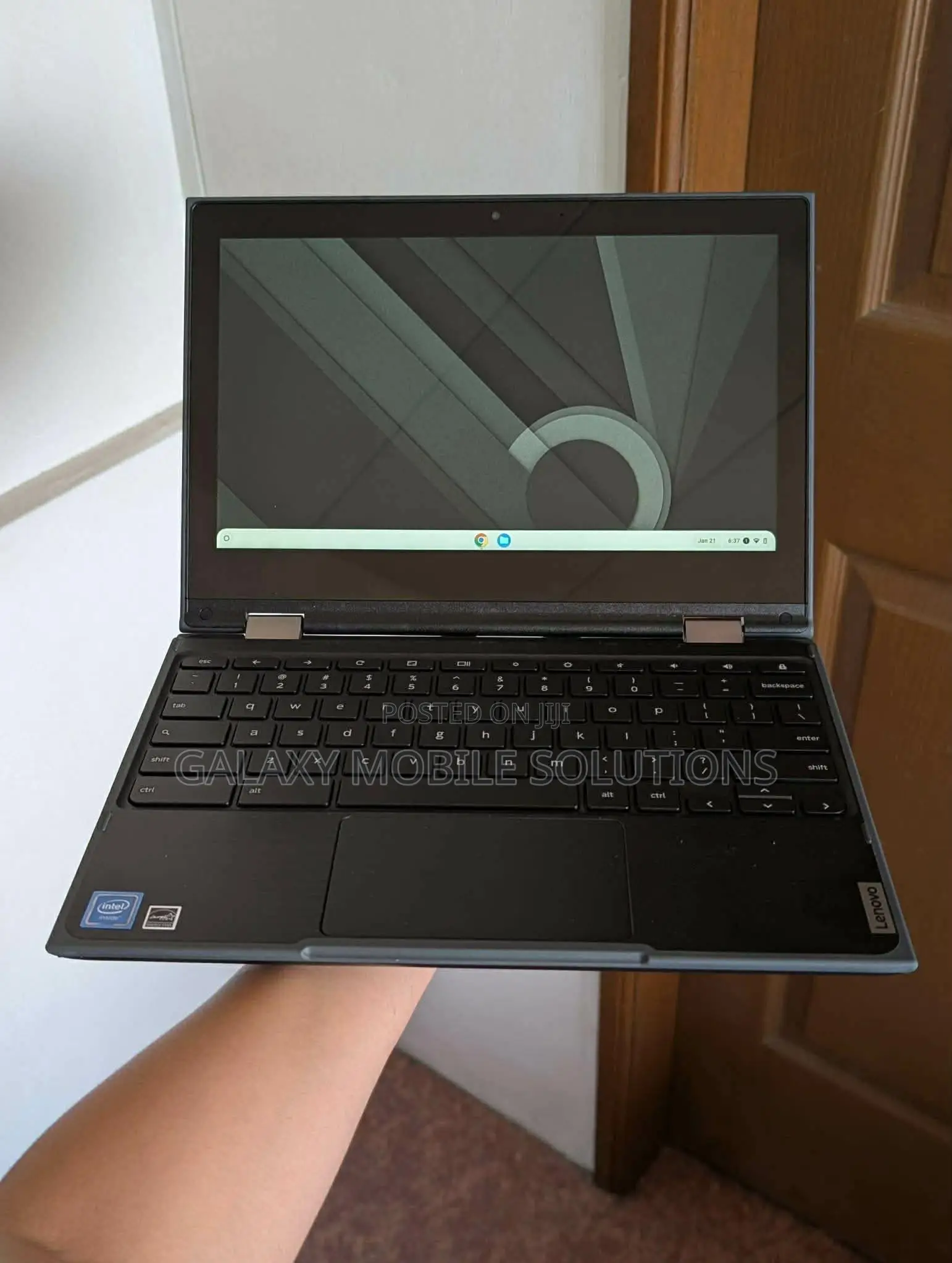 Laptop Lenovo Yoga 330 8GB Intel Celeron SSD 128GB