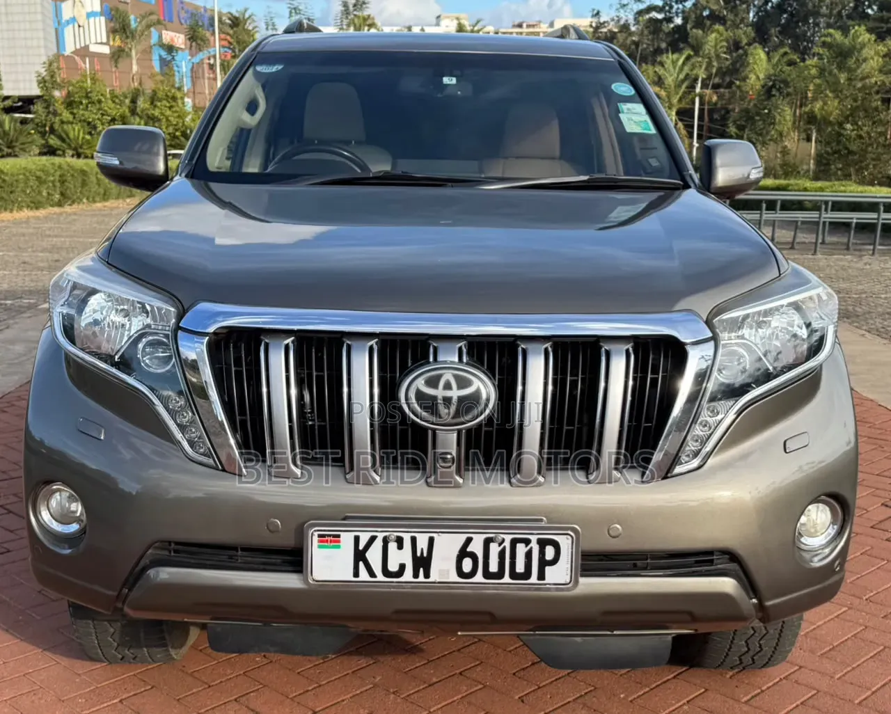 Toyota Land Cruiser Prado 2.8 D-4D 2015 Gray