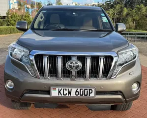 Toyota Land Cruiser Prado 2.8 D-4D 2015 Gray