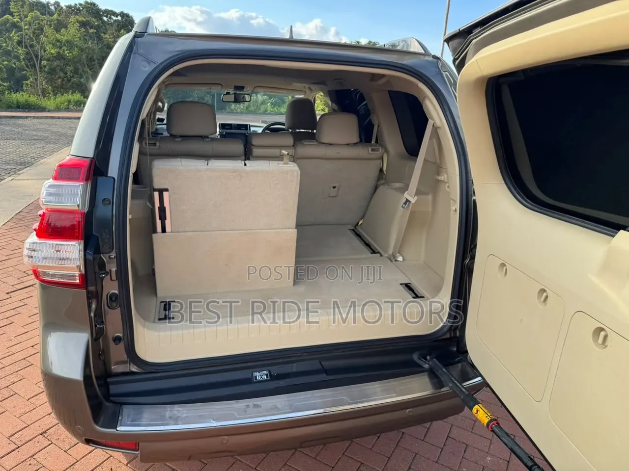 Toyota Land Cruiser Prado 2.8 D-4D 2015 Gray
