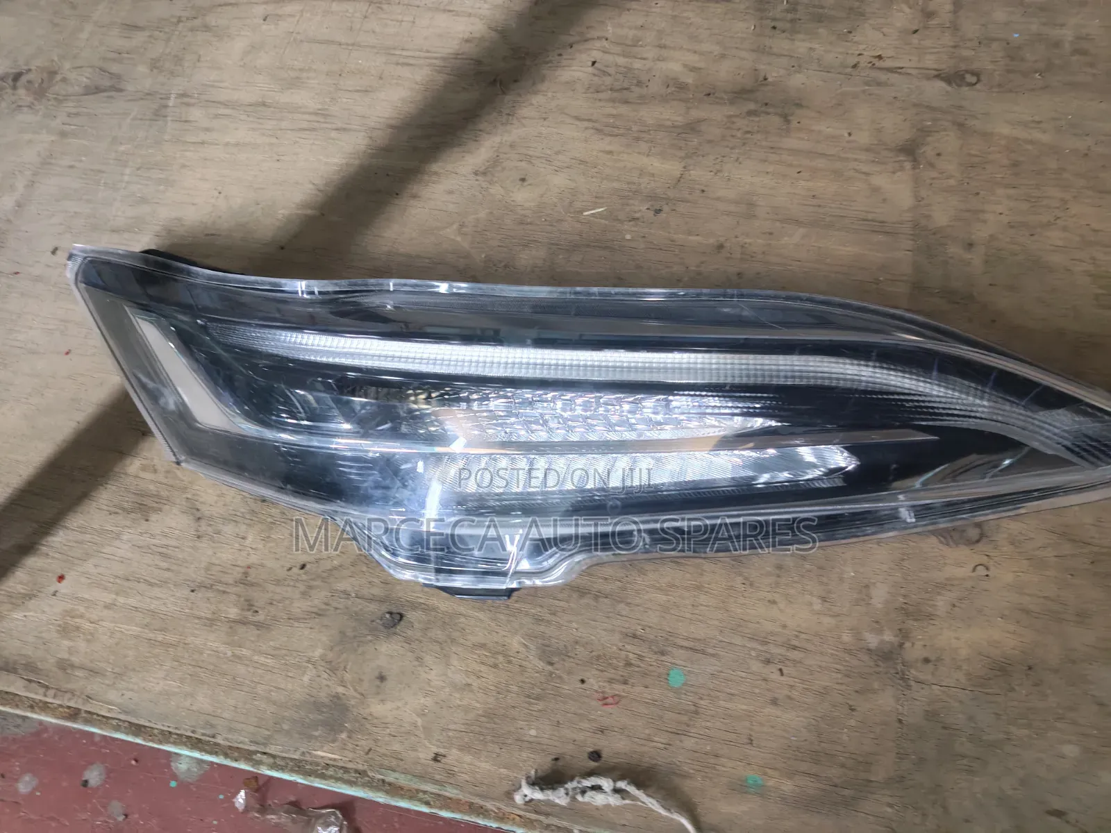 Headlight Serena Upper Light Non