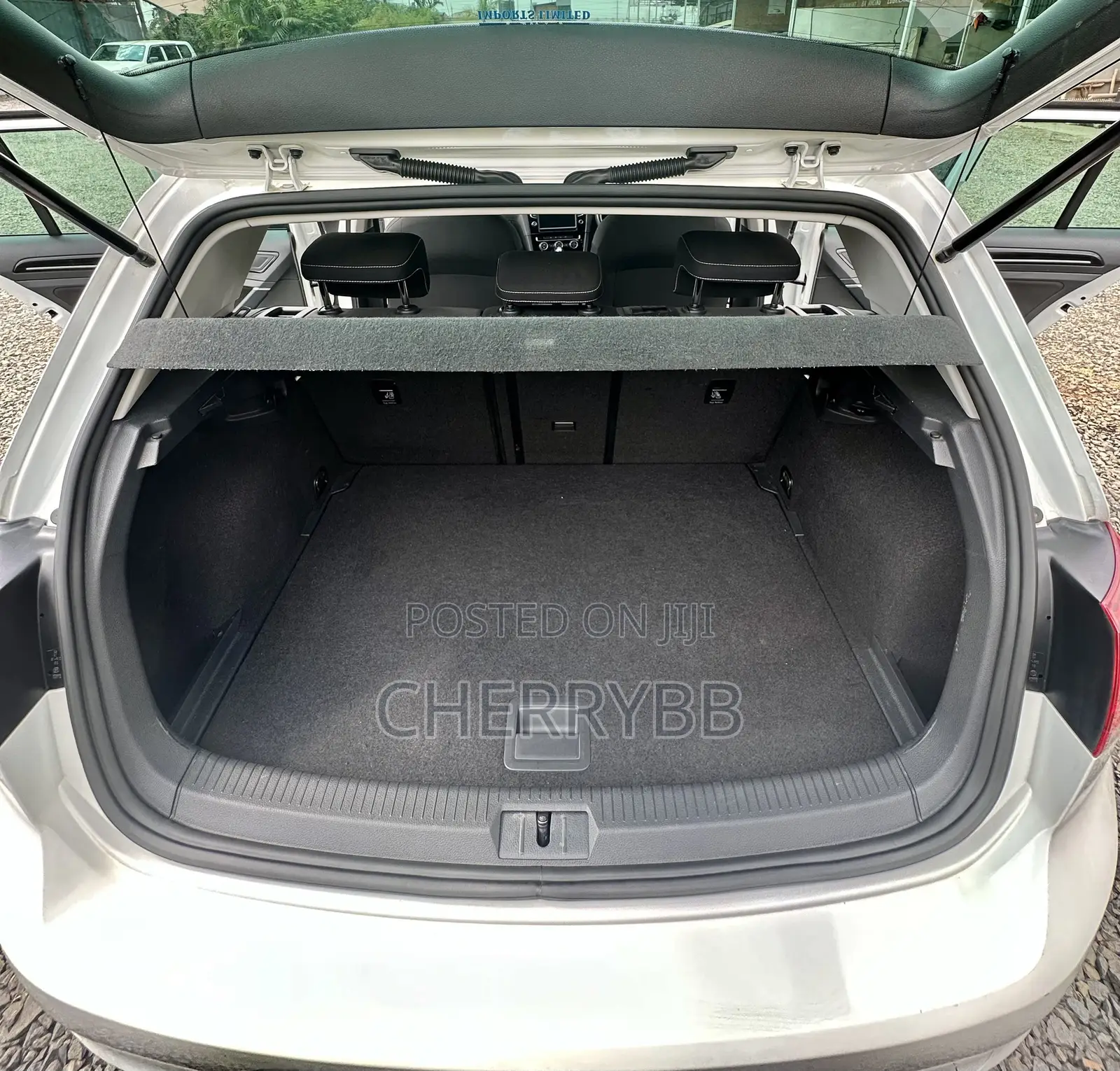 Volkswagen Golf 2017 White