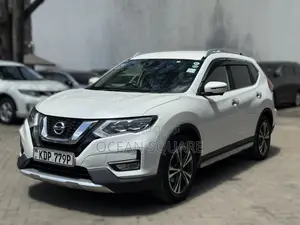 Nissan X-Trail 2017 White