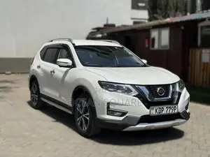 Nissan X-Trail 2017 White