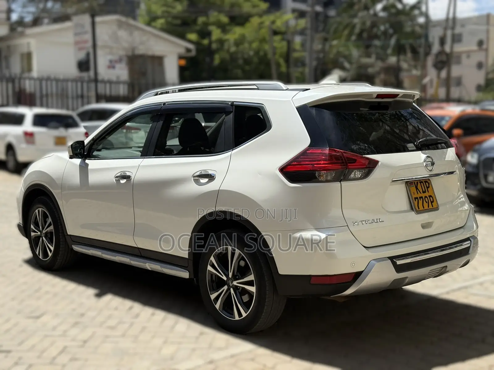 Nissan X-Trail 2017 White