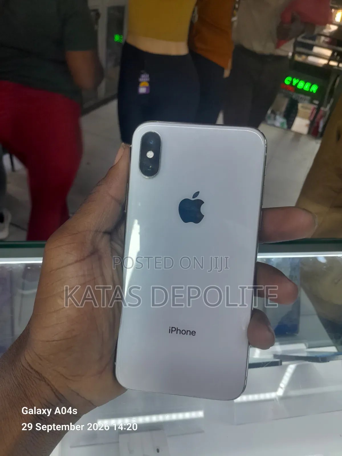 Apple iPhone X 256 GB White