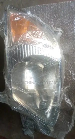 Headlight Toyota Hilux