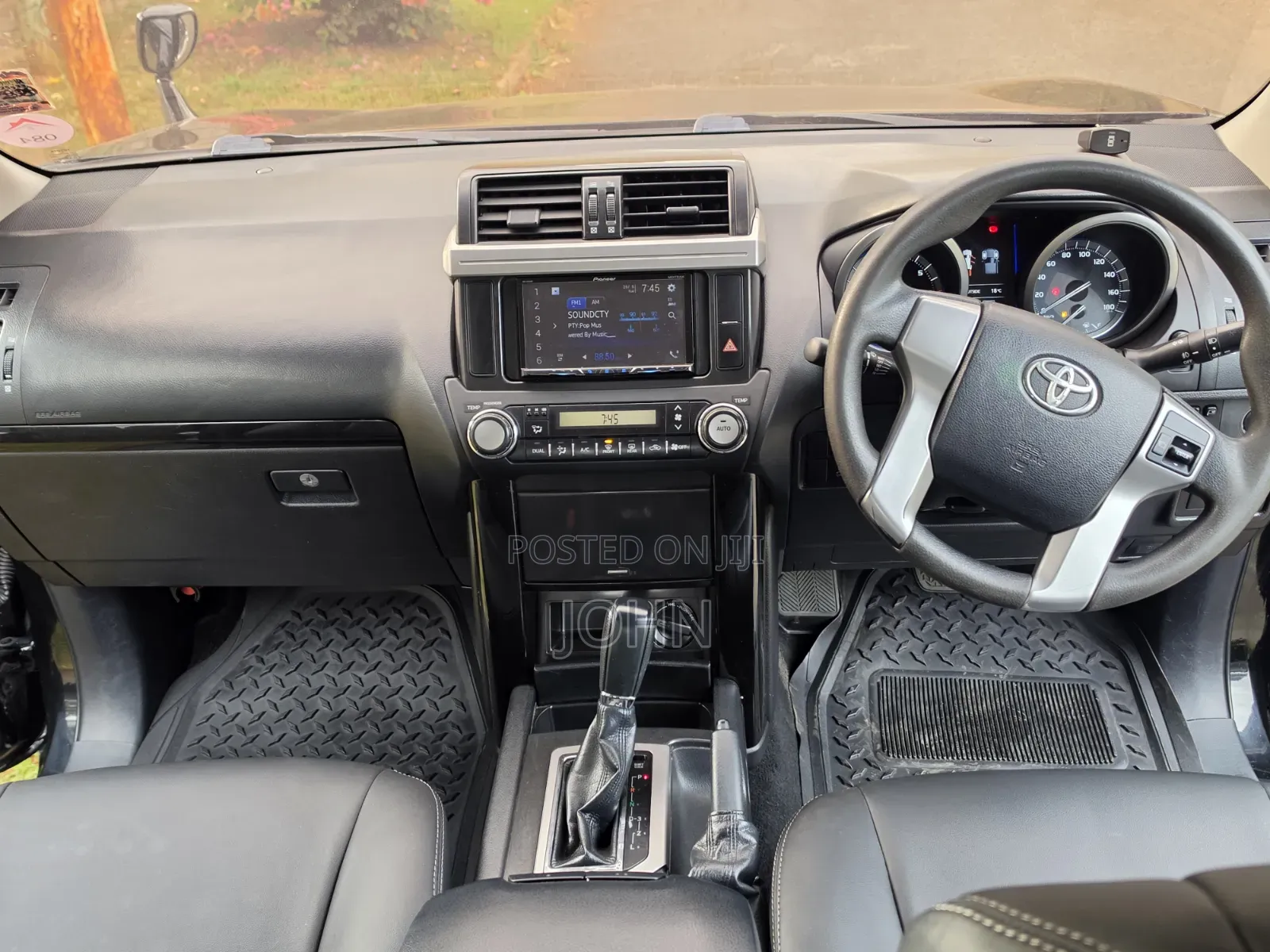 Toyota Land Cruiser Prado 2.7 VVT-i 2014 Black