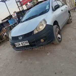 Nissan Advan 2007 Silver