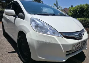 Honda Fit 2012 White