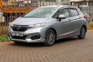 Honda Fit 2019 Silver