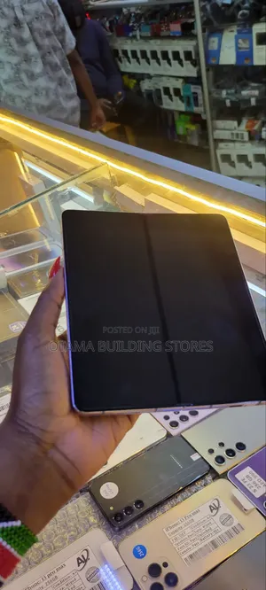 Samsung Galaxy Z Fold 5 256 GB Purple
