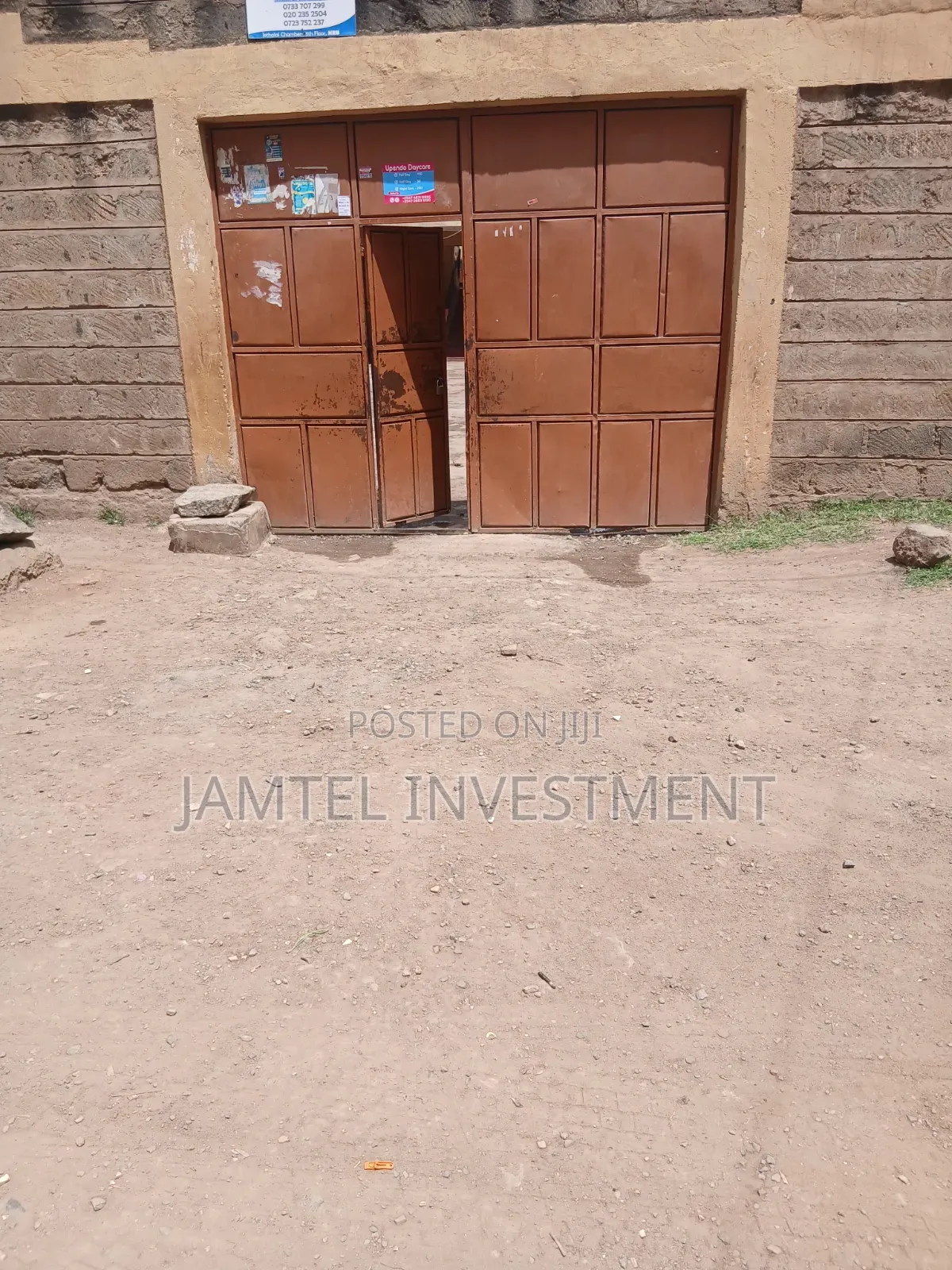 18bdrm Apartment in Juja Market, Kalimoni for sale