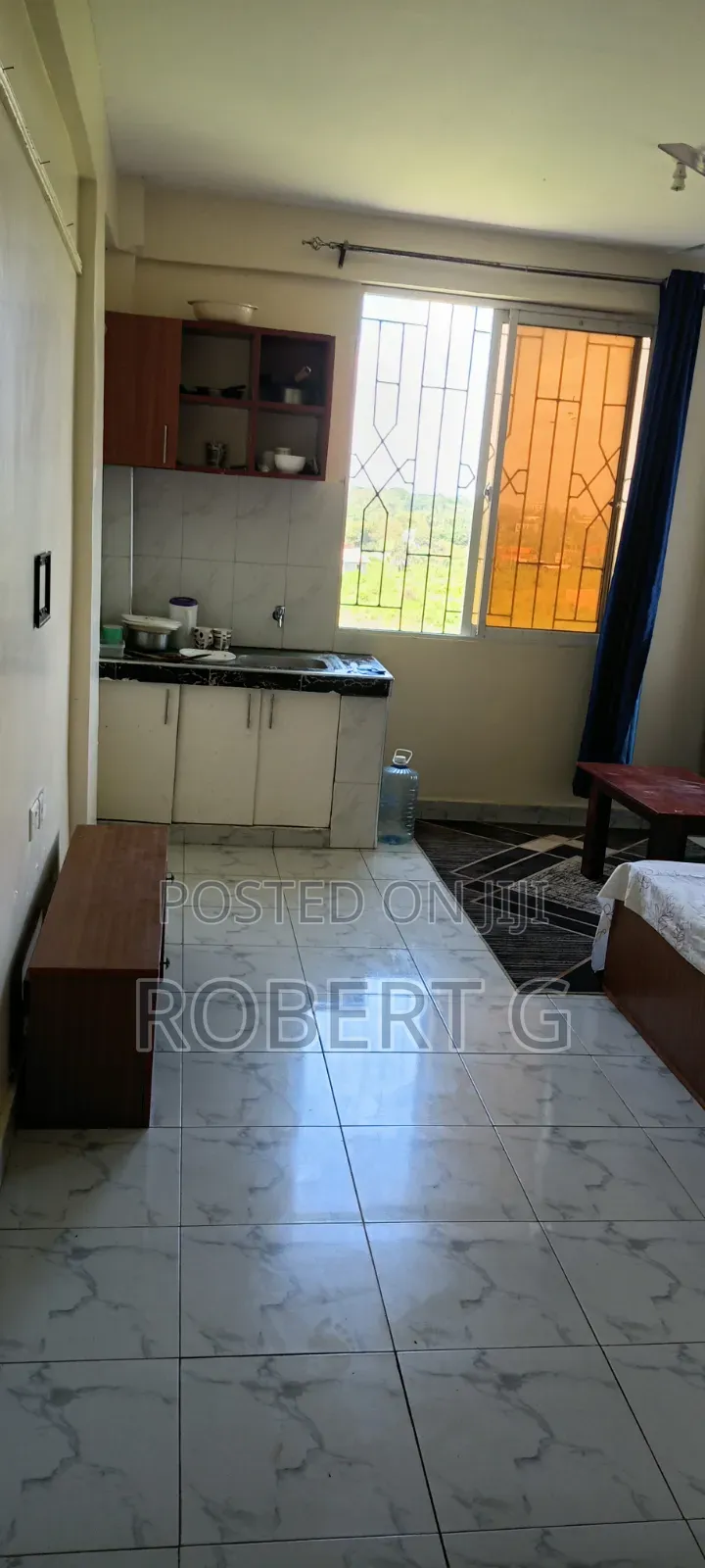 Studio Apartment With Beach Access and Ocean Views
