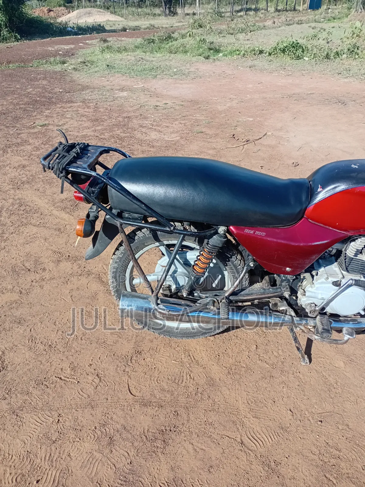 Bajaj Boxer 100 2024 Red
