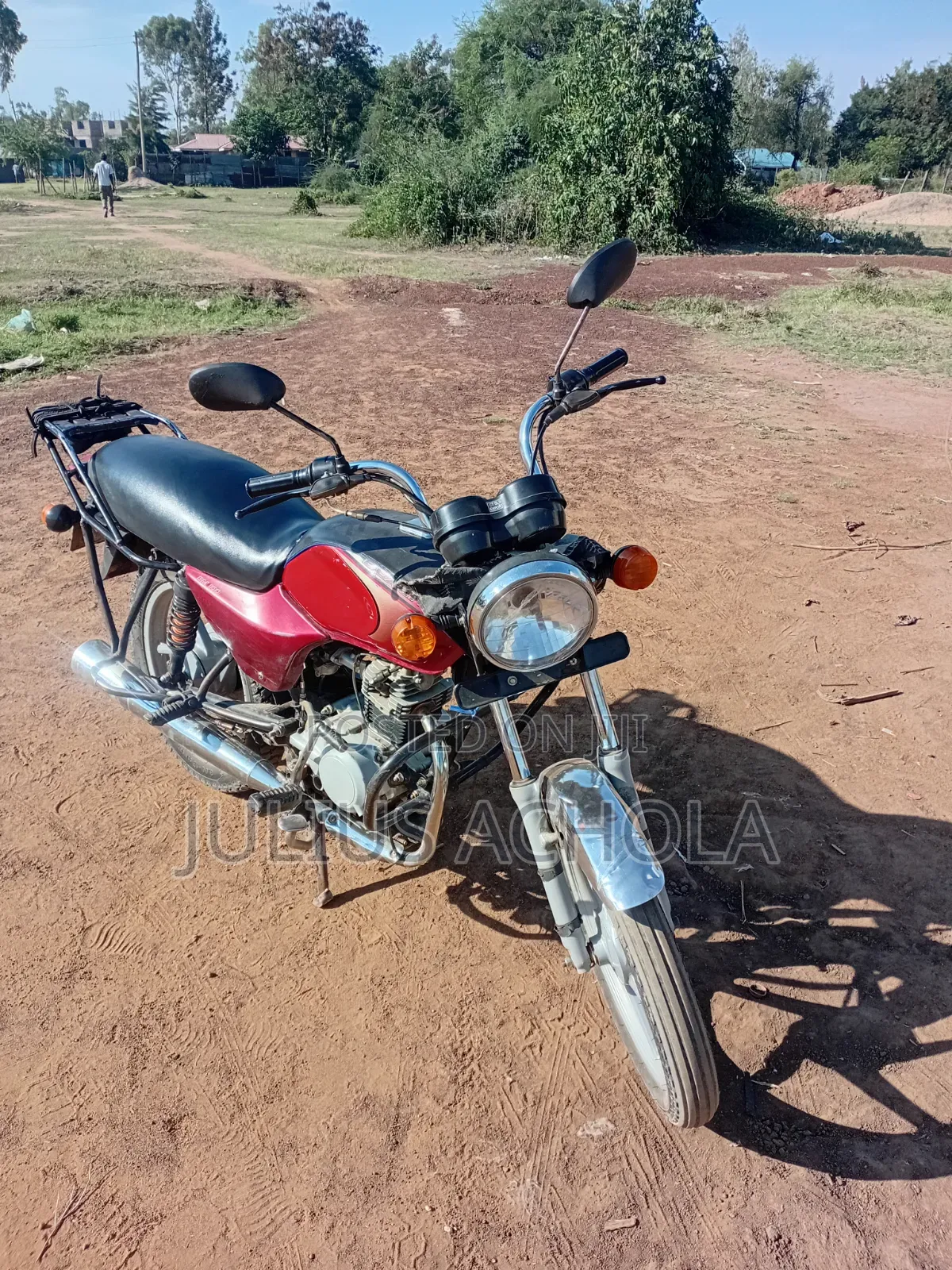 Bajaj Boxer 100 2024 Red