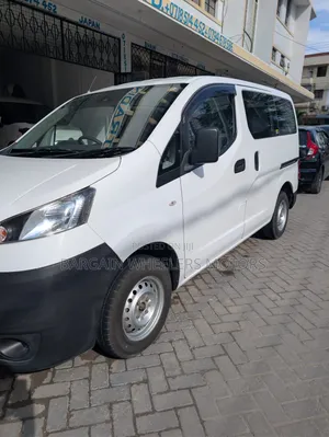Nissan NV200 2019 Grey