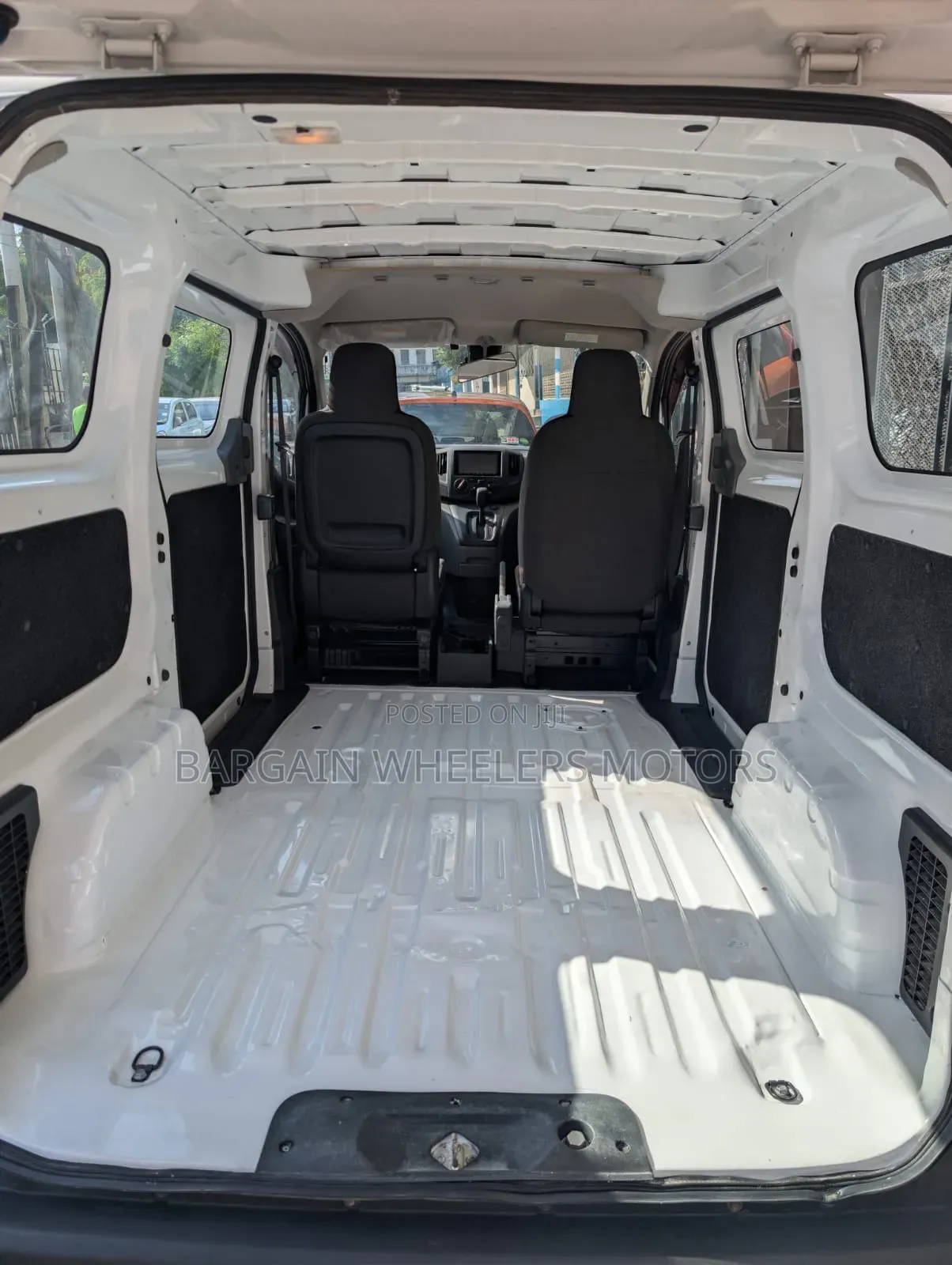 Nissan NV200 2019 Grey