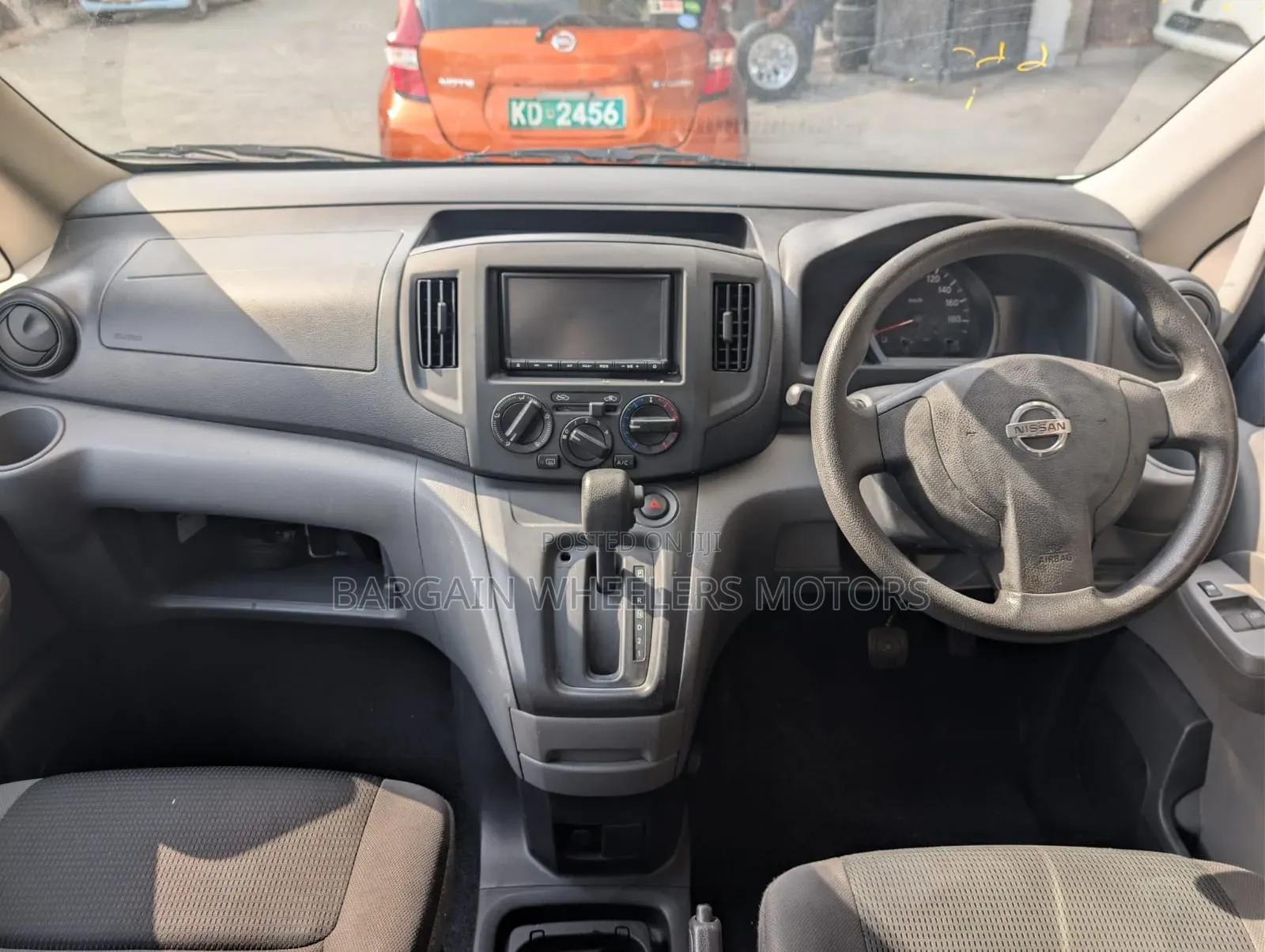 Nissan NV200 2019 Grey