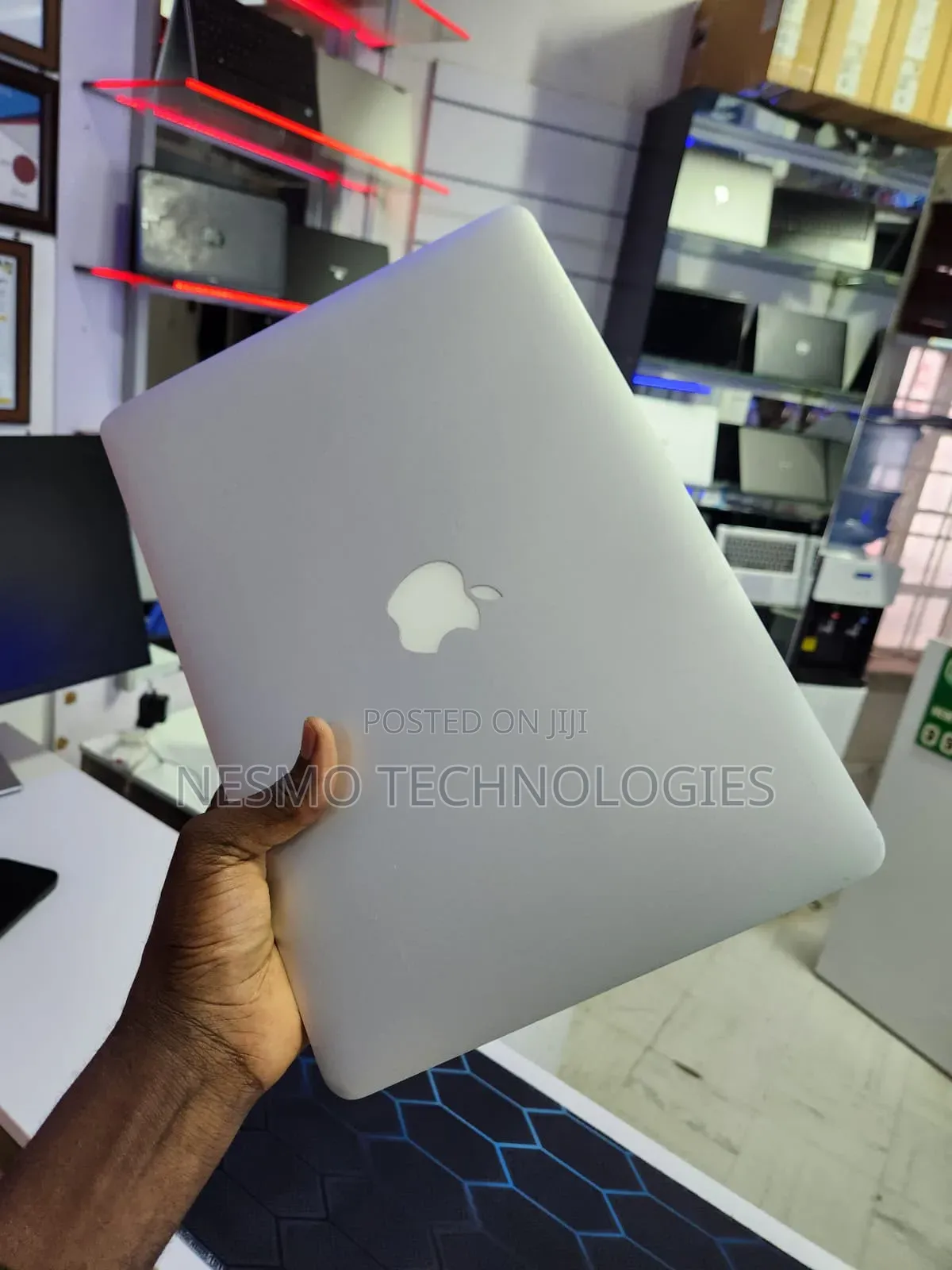 Laptop Apple MacBook Air 2017 8GB Intel Core i7 SSD 512GB
