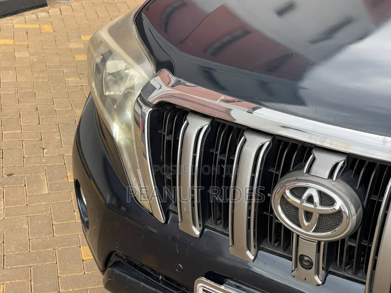 Toyota Land Cruiser Prado 2010 Blue