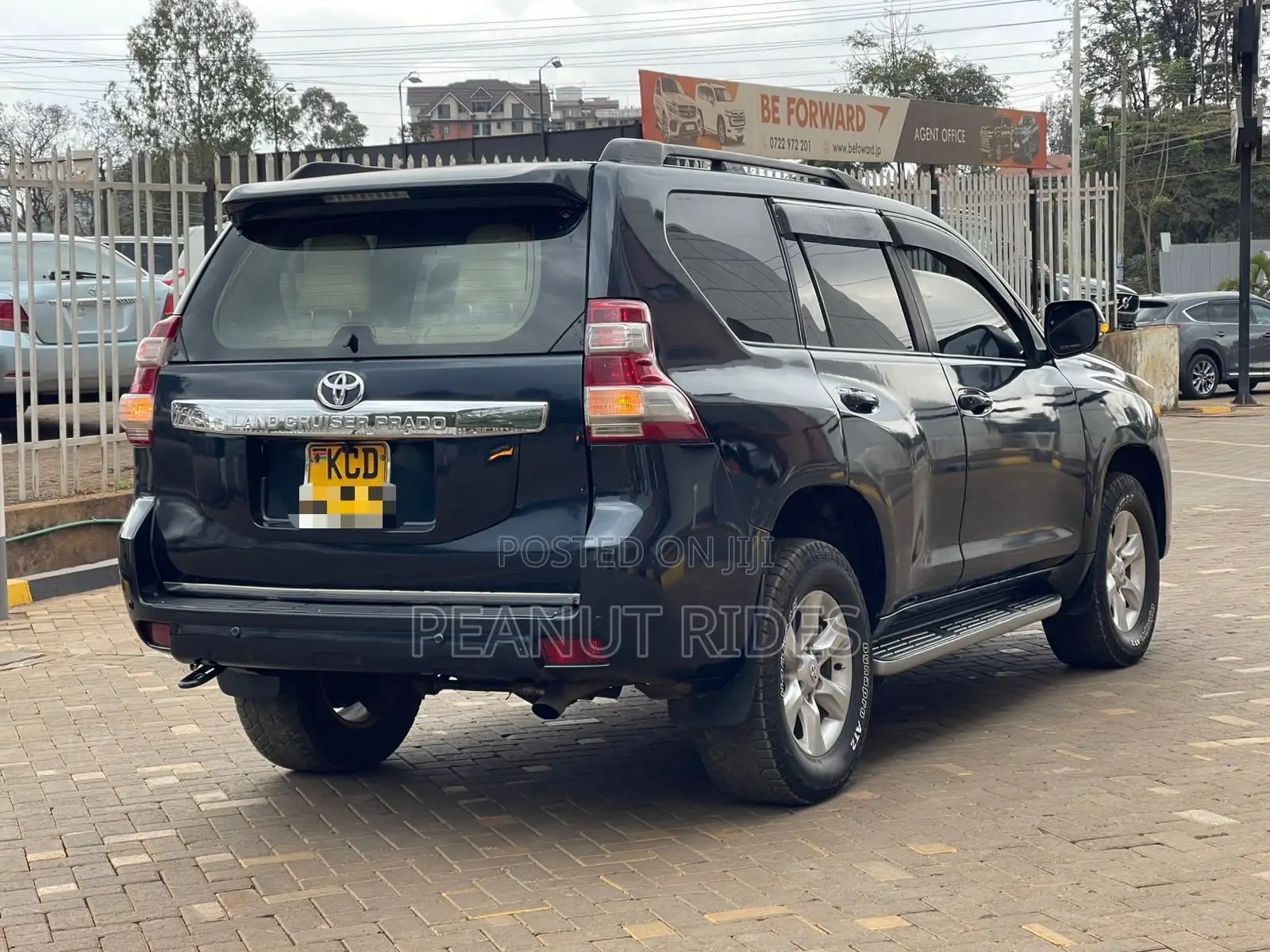Toyota Land Cruiser Prado 2010 Blue