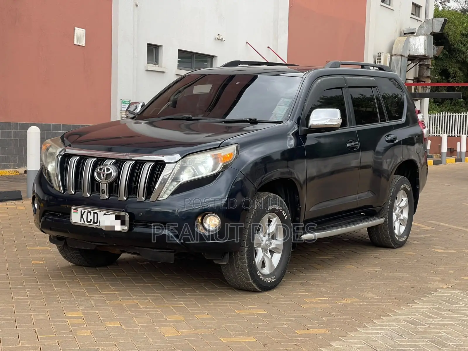 Toyota Land Cruiser Prado 2010 Blue
